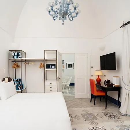Treville Positano Hotel