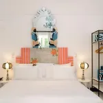 Hotel Treville